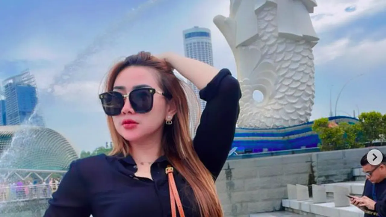 Seleb TikTok Probolinggo Luluk Nuril