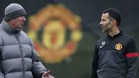 Latih Timnas Wales, Ryan Giggs Bakal Minta Saran Alex Ferguson