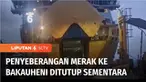 Akibat cuaca buruk, pihak ASDP Pelabuhan Merak, Banten, menghentikan penyeberangan kapal ke Pelabuhan Bakauheni Lampung, Kamis (22/12) petang. Para penumpang pun terpaksa menunggu berjam-jam di area dermaga pelabuhan.
