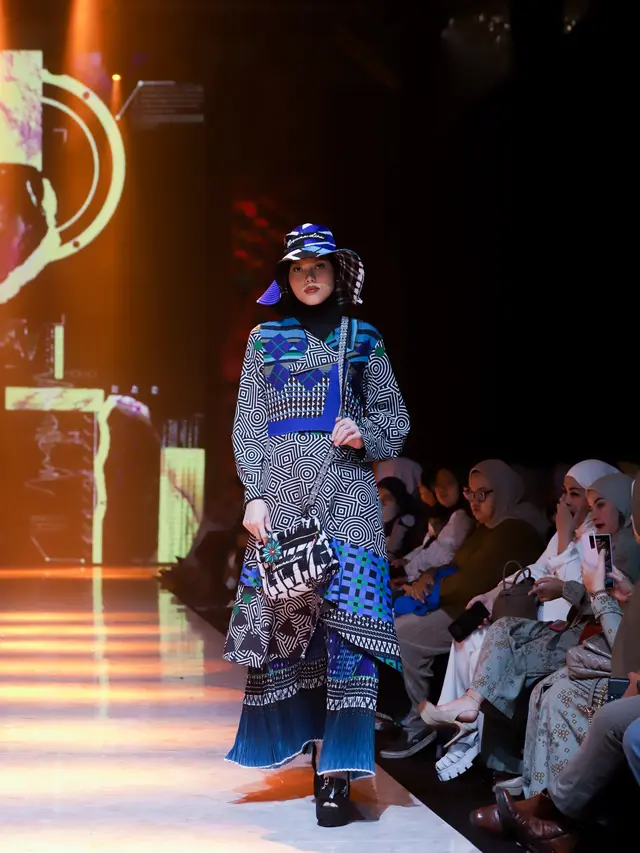 Karya kolaborasi Rose.Ma.Lina x Sofie di  ajang Muslim Fashion Festival alias Muffest+ 2023