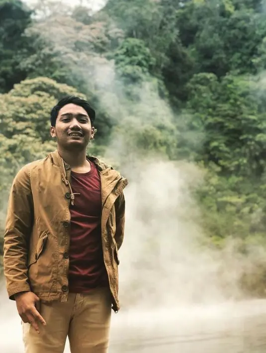 Sekedar informasi, putra sulung Gubernur Jawa Barat Ridwan Kamil meninggal dunia pada 26 Mei 2022. Eril terseret arus di Sungai Aare Swiss. Sekitar satu tahun  sepeninggal putranya, Atalia mengunggah surat yang baru ditemukan tersebut ke akun instagramnya. [Instagram/ataliapr]