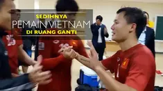 Video kesedihan para pemain Vietnam di ruang ganti usai disingkirkan Timnas Indonesia di Piala AFF 2016.