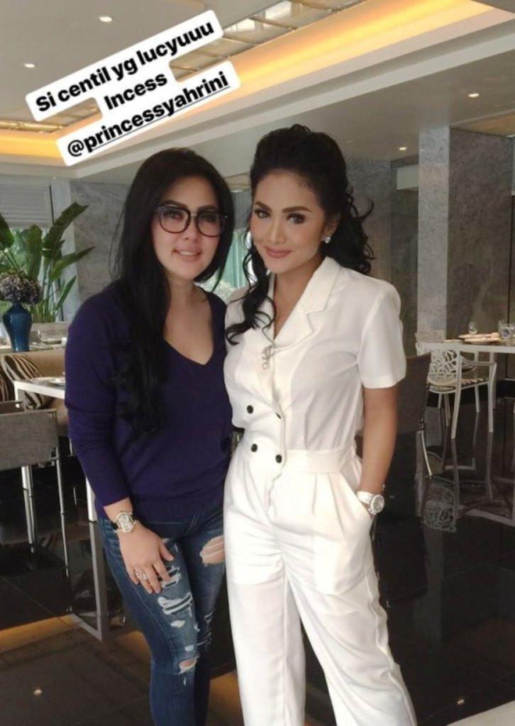 Krisdayanti dan Syahrini