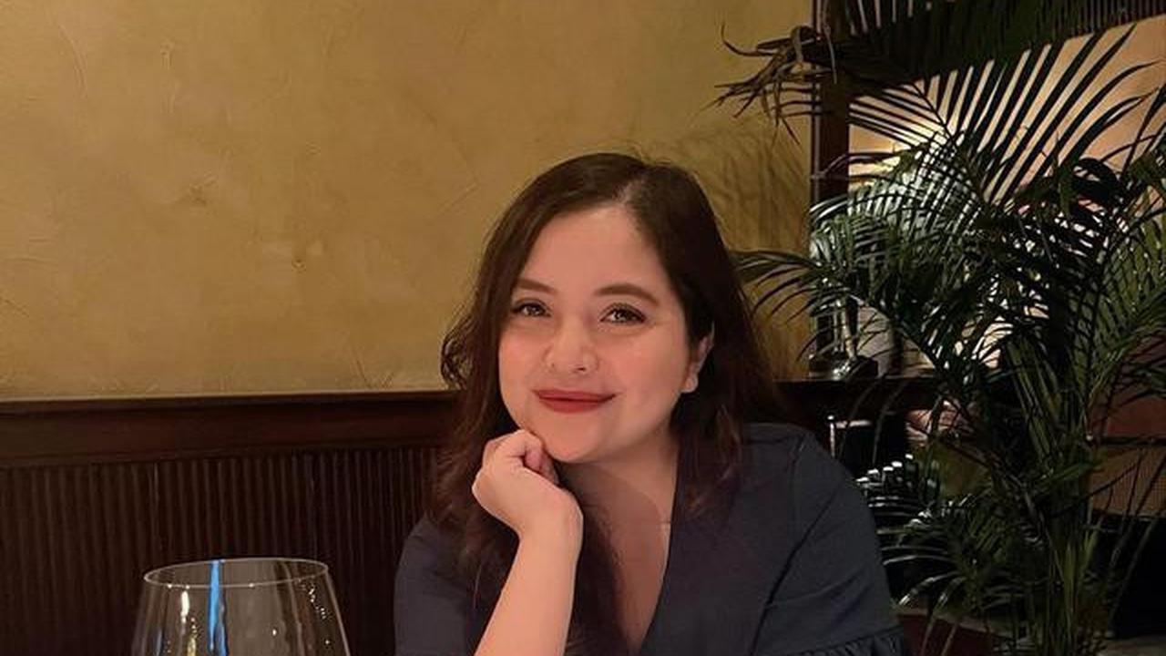 15 Artis Wanita Populer Ini Ternyata Lulusan UI, Cantik dan Pintar Sekaligus