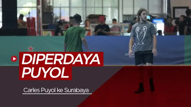 Berita video momen ketika musisi Calvin Jeremy berhasil dikelabui oleh Carles Puyol dalam acara fun futsal di Surabaya, Kamis (14/3/2019).