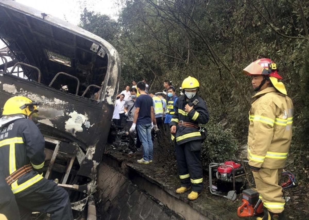 Dahsyatnya tabrakan beruntun di tol China, 22 orang tewas