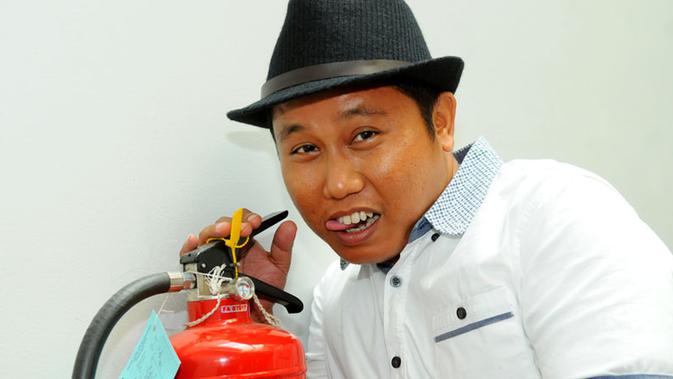 7 Potret Rumah Mewah Pelawak Narji, Asri dan Nyaman - Hot ...