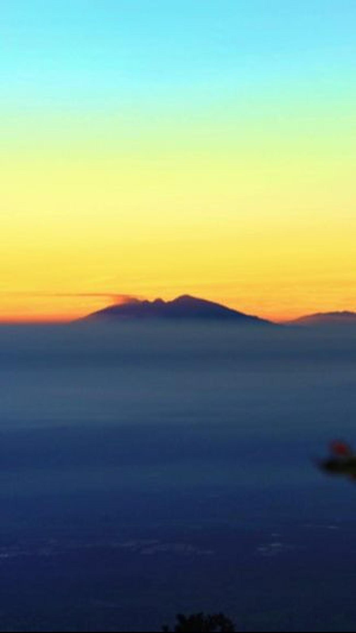 Mitos Gunung Lawu