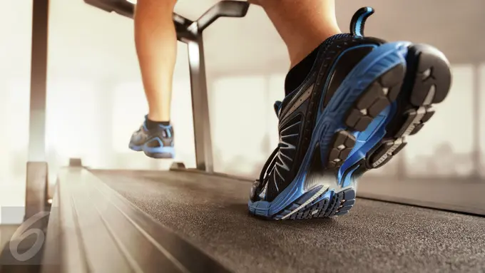 Sepatu Olahraga Sepatu Lari