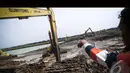 Molornya pengerjaan Waduk Marunda dikarenakan belum kelarnya masalah pembebasan sebagian warga (Liputan6.com/Faizal Fanani)