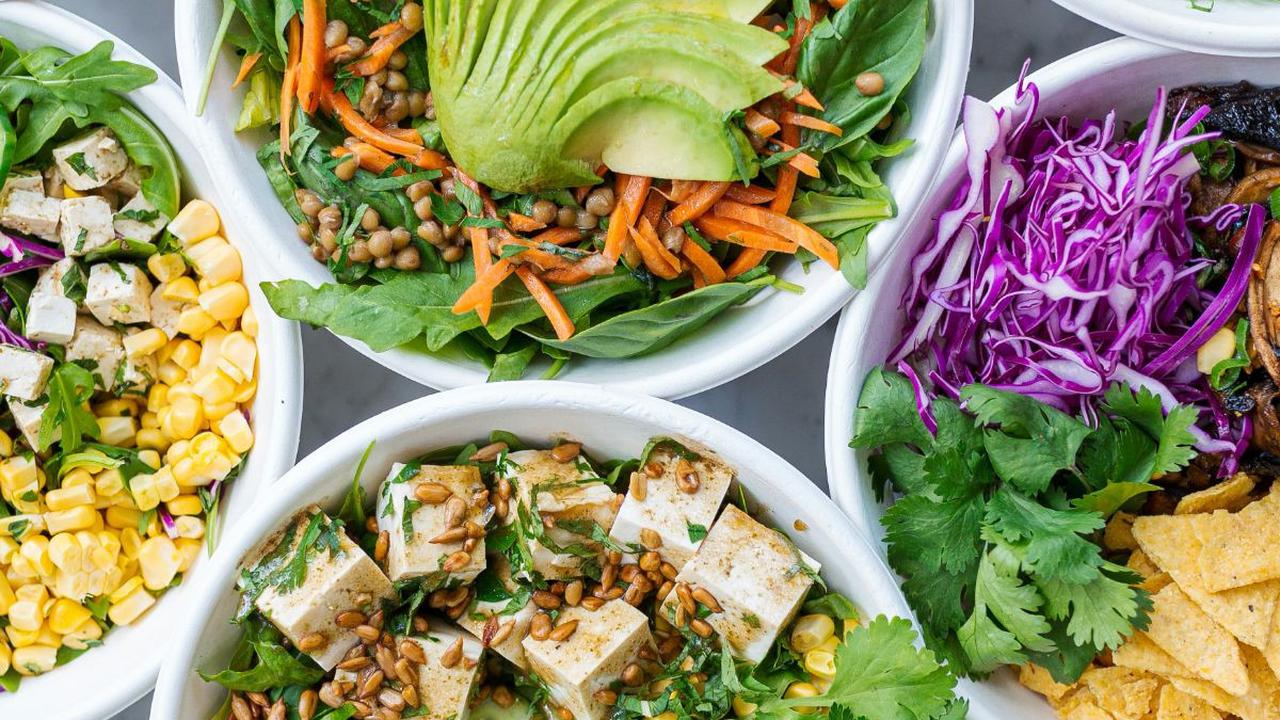 5 Resep Salad untuk Hilangkan Lemak Tubuh dengan Cepat dan Alami