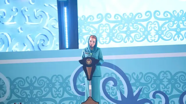 Ketua TP PKK Provinsi Kaltim, Hj. Sarifah Suraidah Harum