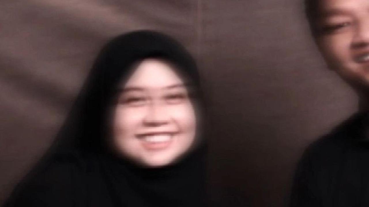 Wanita Ini Akhirnya Berjodoh dengan Teman SD Setelah 14 Tahun Terpisah, Kisahnya Viral Curi Perhatian