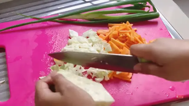 Cara Sederhana agar Adonan Bakwan Bisa  Renyah Seharian, Sedikit Serap Minyak