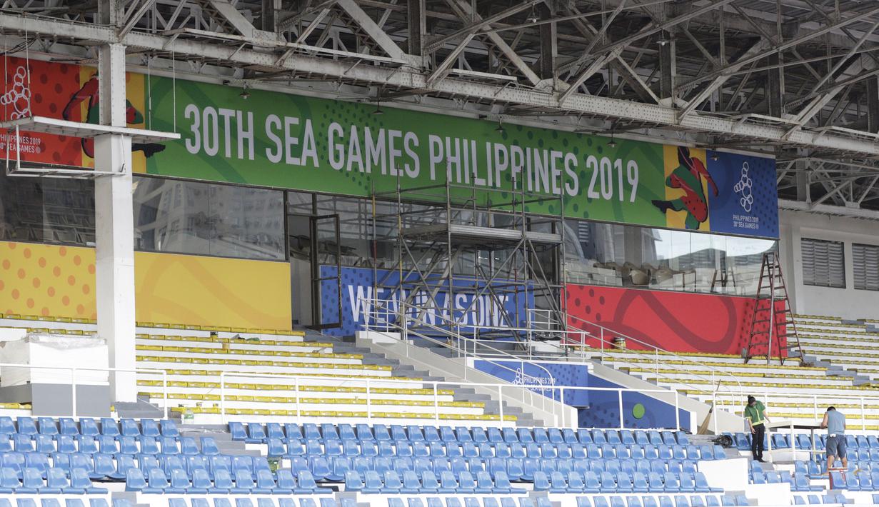 Suasana dari Stadion Rizal Memorial di Manila, Senin (25/11). Lokasi ini akan menjadi venue cabang sepak bola SEA Games 2019. (Bola.com/M Iqbal Ichsan)