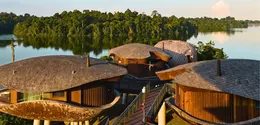 Untuk merayakan pencapaian bersejarah ini, Banyan Tree menghadirkan Rainforest Festival, perayaan selama seminggu yang berlangsung pada 27 November hingga 3 Desember 2025. Festival ini menandai pembukaan resor sekaligus menjadi bagian dari kampanye 100 Journeys, yaitu 100 hari aktivasi global menuju properti ke-100 mereka. [Dok/Banyan Tree].