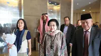 Megawati Tiba di Riyadh, Bakal Terima Gelar Doktor Kehormatan ke-11 dan Jalani Umrah