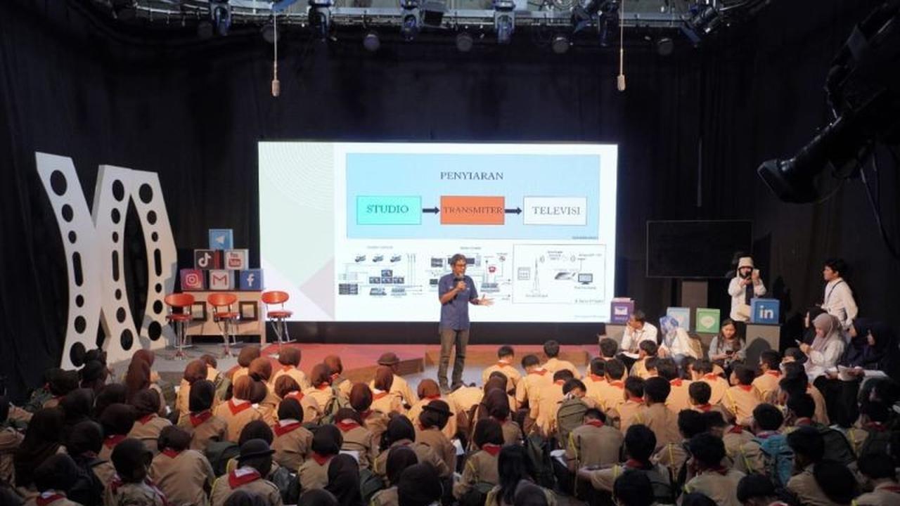 Antusiasme Siswa Sekolah Rakyat Belajar TVRI Sulsel: Mengenal Dunia Penyiaran dari Dekat