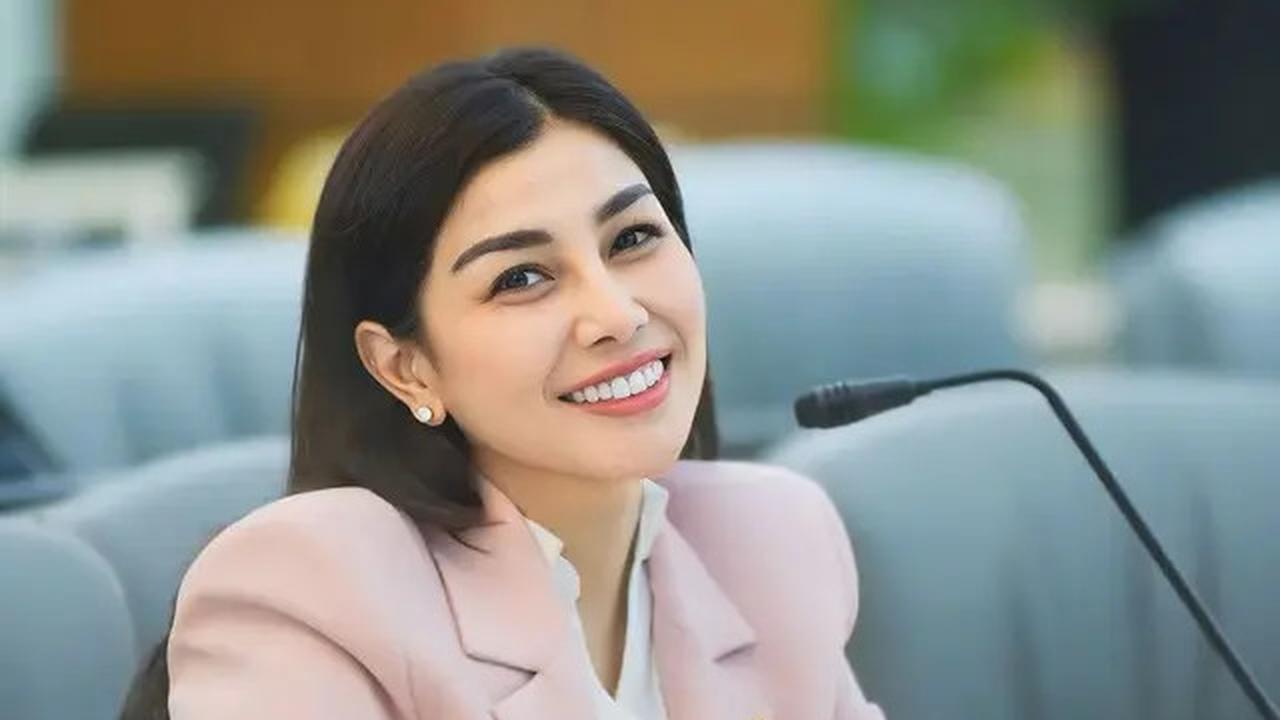 Nisya Ahmad Jadi Anggota DPRD Jawa Barat, Anak Protes Kesibukan Sang Ibu