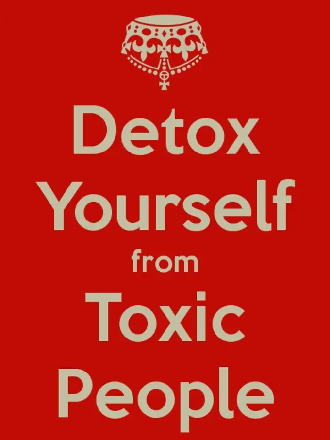 Segera Kabur Jika Seseorang di Dekatmu Memiliki 7 Tanda Ini!