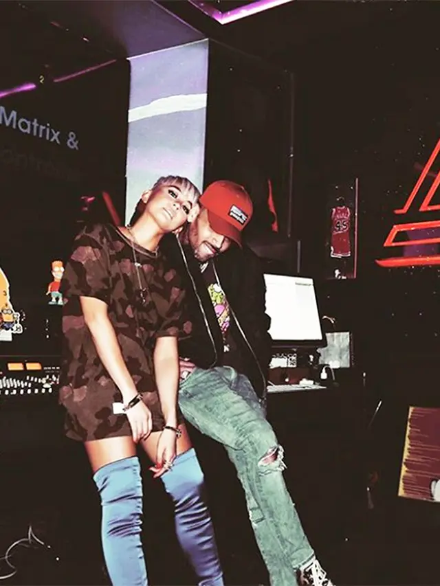 [Bintang] Agnez Mo - Chris Brown