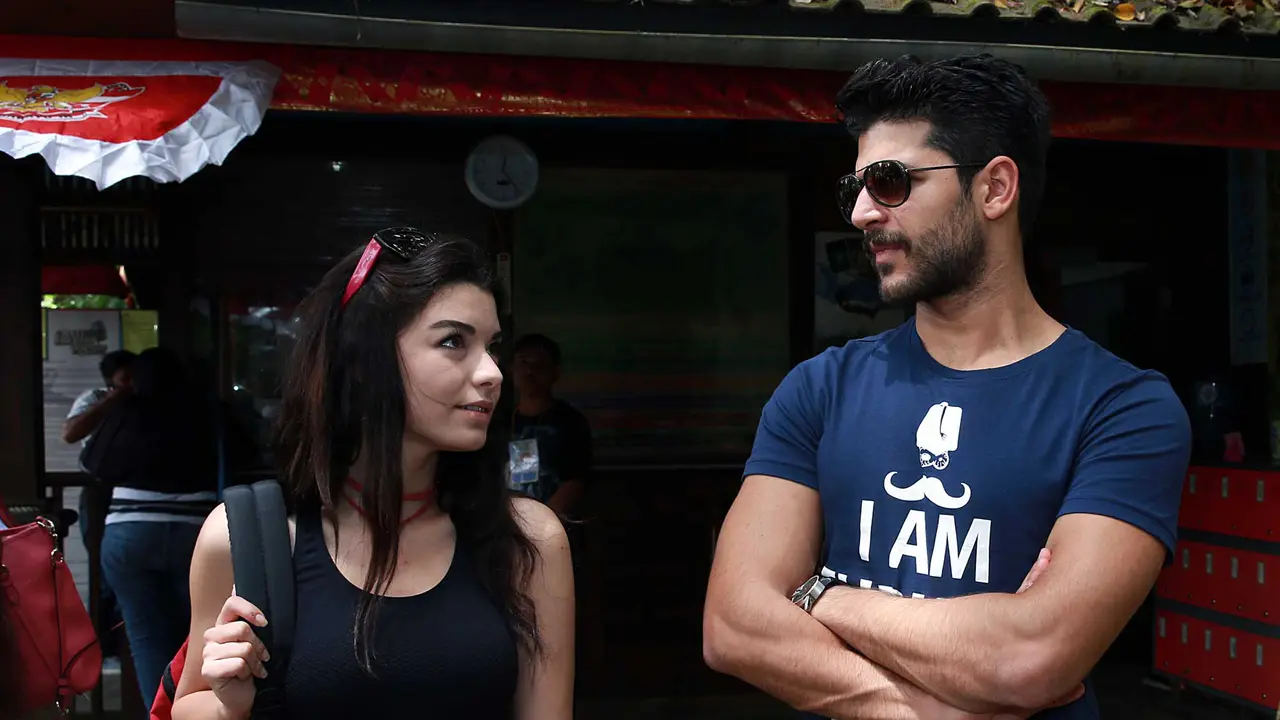 Pemain Elif