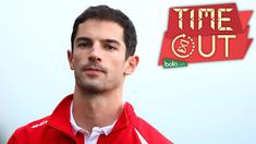 Rio Haryanto belum sepenuhnya aman di tim Manor Racing. Jika tidak bisa melunasi kekurangan dananya, Rio berpotensi kehilangan posisinya sebagai pebalap manor dan digantikan oleh Alexander Rossi.