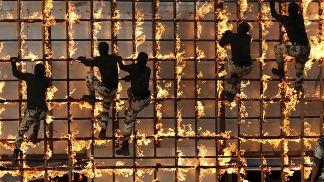 Aksi latihan pengamanan militer Arab Saudi jelang puncak haji