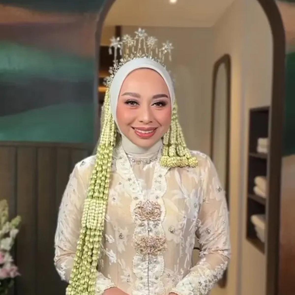 Potret Detail Kebaya Pernikahan Putri Karlina Menantu Dedi Mulyadi, dari Akad hingga Resepsi