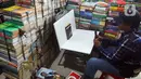Salah satunya, dengan merubah pola pemasaran penjualan. (Liputan6.com/Herman Zakharia)