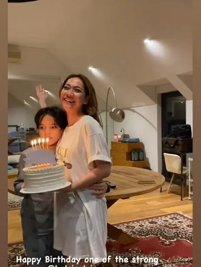 Momen Ulang Tahun Bunga Citra Lestari yang Ke-38, Dapat Kejutan Spesial Dari Noah