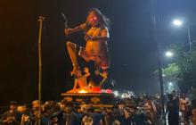 Meriahnya Pawai Ogoh-Ogoh Karya Lintas Agama di Lumajang Jelang Hari Raya Nyepi