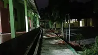 SMP Negeri 1 Paranggupito Rusak Akibat Gempa yang Terpusat di Bantul Daerah Istimewa Yogyakarta (Dewi Divianta/Liputan6.com)