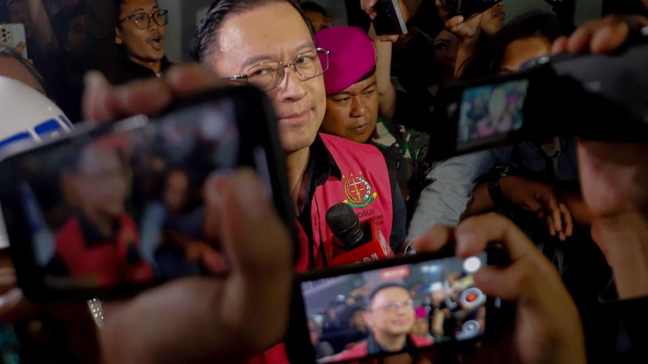 Thomas Lembong ditahan Kejagung