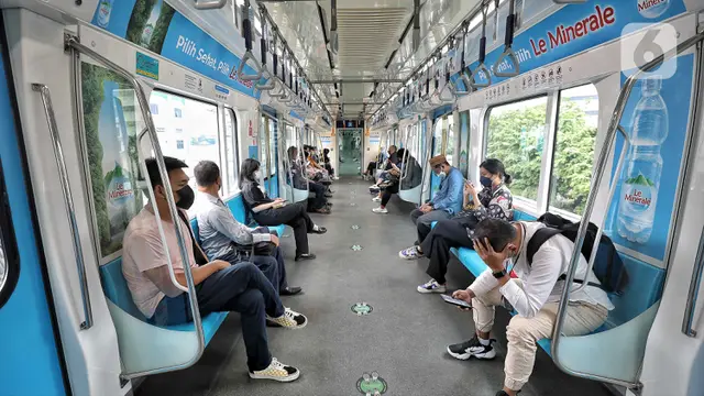 Dua Juta Lebih Orang Gunakan MRT Jakarta Selama September 2022