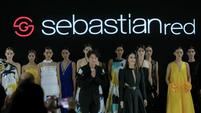 Cantiknya Bayangan Rembulan Terpancar Jelas di Koleksi Terbaru SEBASTIANred 2023/2023