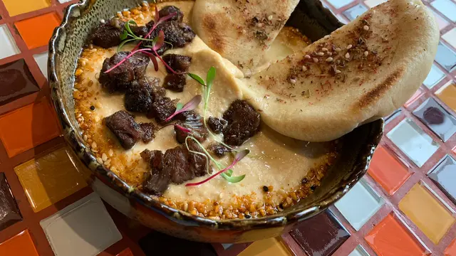 Zibaa Hummus