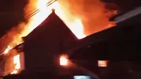 Ruko Kafe di Tamansari Ludes Terbakar, Kabel Lampu Overload Diduga Jadi Pemicu