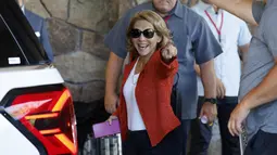 Shari Ellin Redstone, Presiden Hiburan Nasional, tiba untuk menghadiri konferensi tahunan Allen & Co Sun Valley di Sun Valley, Idaho pada 9 Juli 2024. (KEVORK DJANSEZIAN / GETTY IMAGES NORTH AMERICA / Getty Images via AFP)