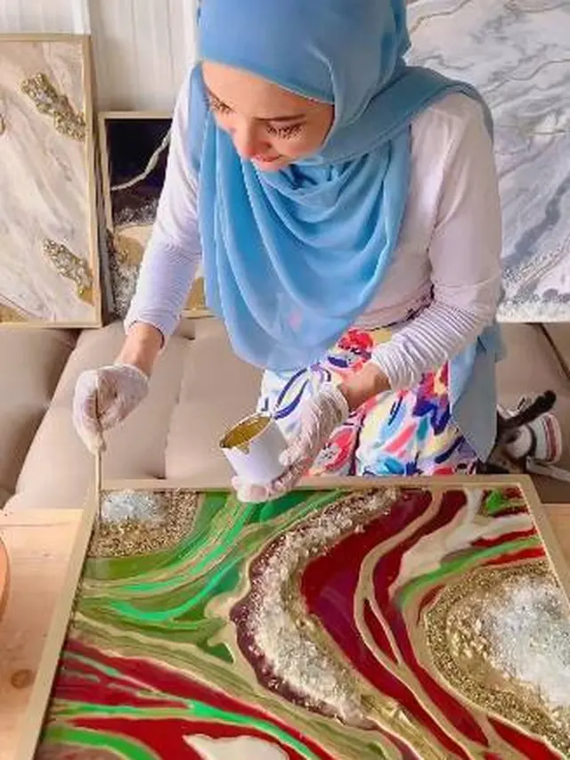 Pesona Natalie Sarah Vakum Dunia Hiburan