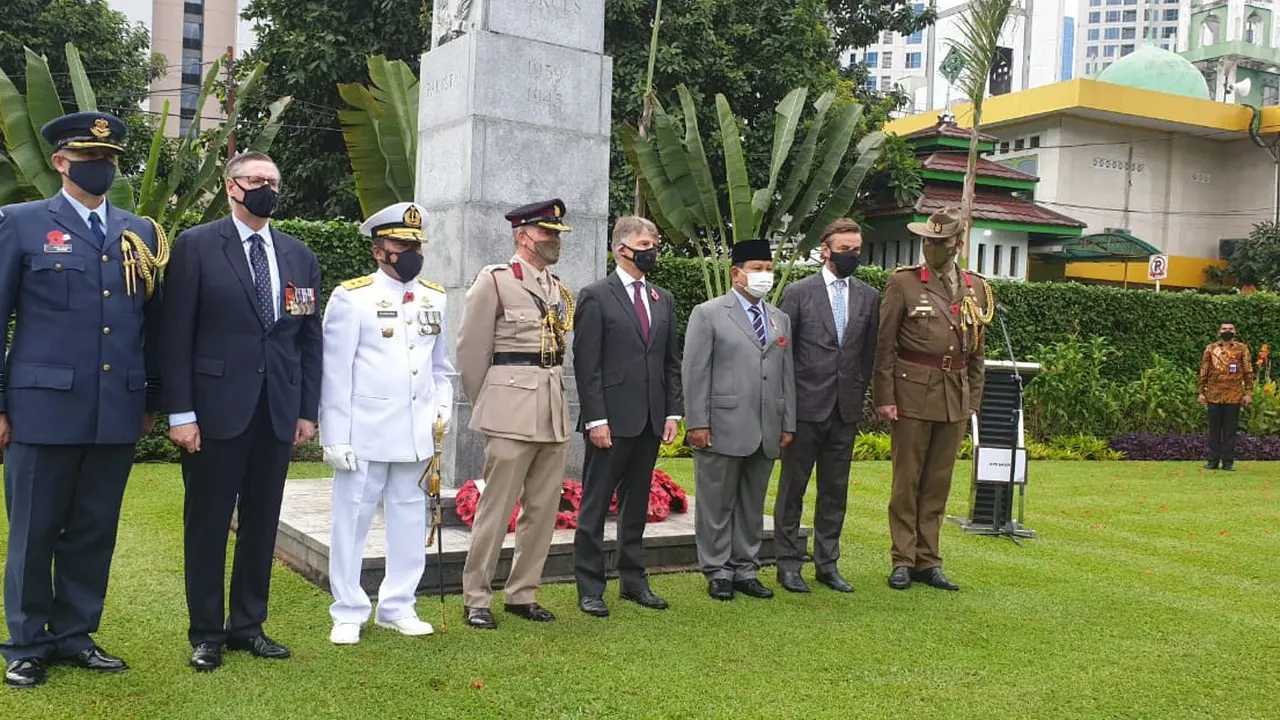 Tradisi Remembrance Sunday Didatangi Menteri Prabowo Subianto di TPU Menteng Pulo