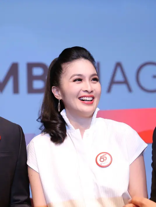 Sandra Dewi (Daniel Kampua/Fimela.com)