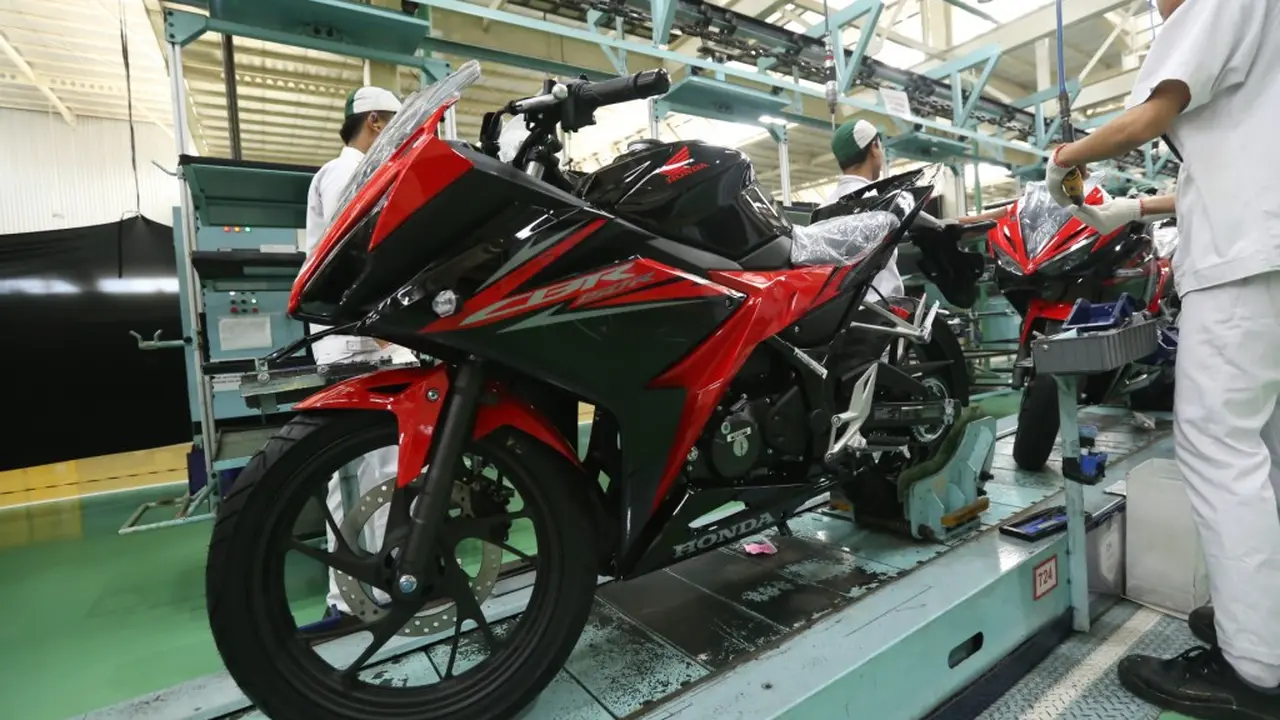 Honda Luncurkan CBR150R Pakai Baju baru, Berapa Harganya? (Foto:AHM)