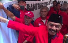 FX Rudy Pimpin Kader PDIP Solo Aksi Cap Jempol Darah, Dukung Megawati Kembali Jadi Ketua Umum