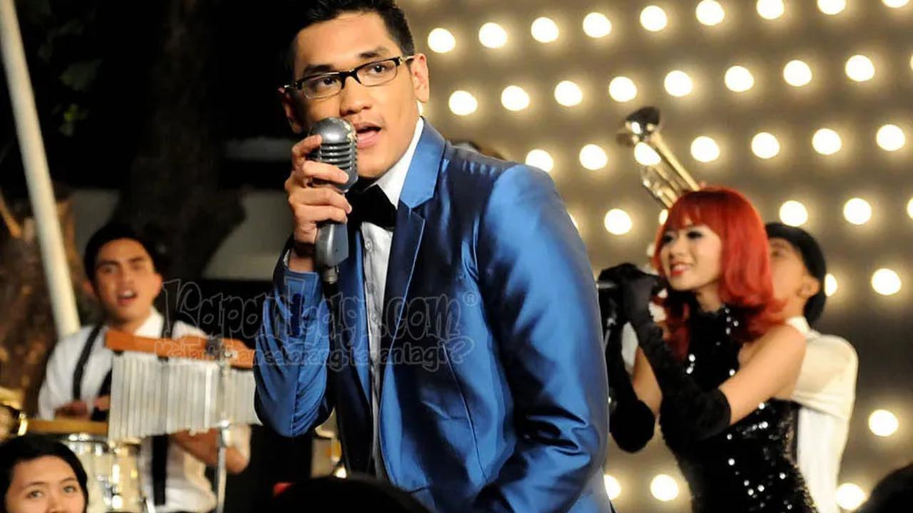Afgan mengaku tertantang untuk tampil bersama bintang-bintang papan atas Korea.