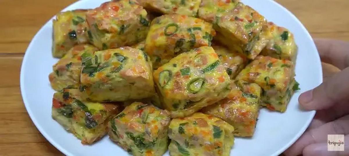 3 Cara Memasak Telur Dadar agar Mengembang Sempurna ala Restoran
