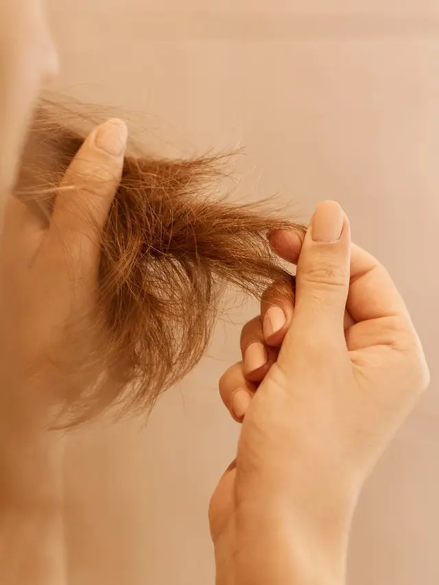 Ilustrasi rambut rusak/freepik.com/user18526052