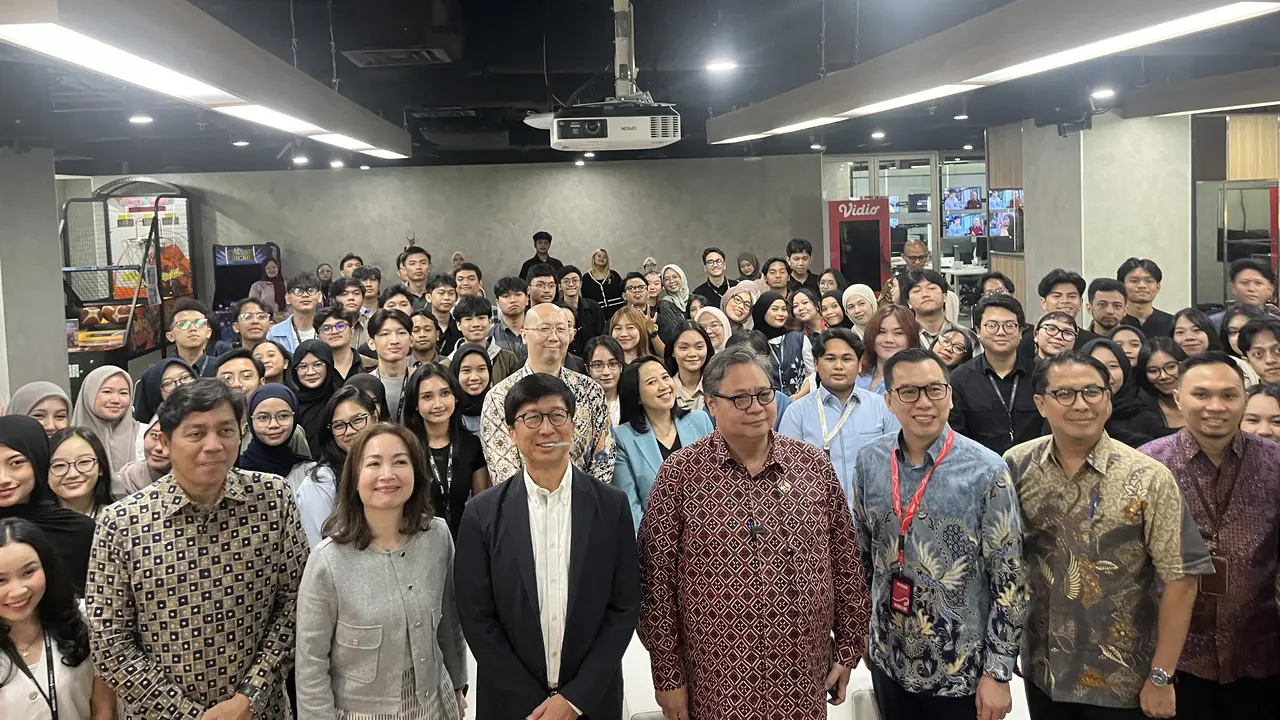 Airlangga Tinjau Program Magang Nasional di Emtek Group, Jadi Investasi Pemerintah Menuju Indonesia Emas