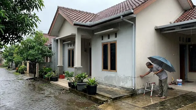 Tips Menjaga Rumah Tetap Kering Saat Musim Hujan/AI Generated