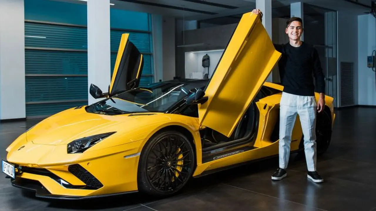Paulo Dybala (Carscoops)